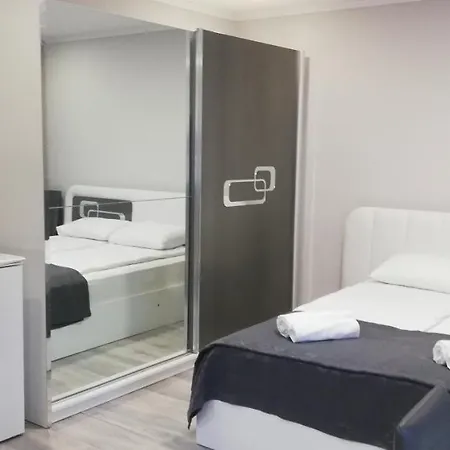 Napola Apartment *