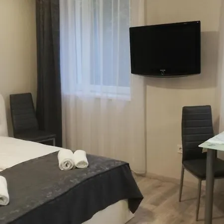 Napola Apartment